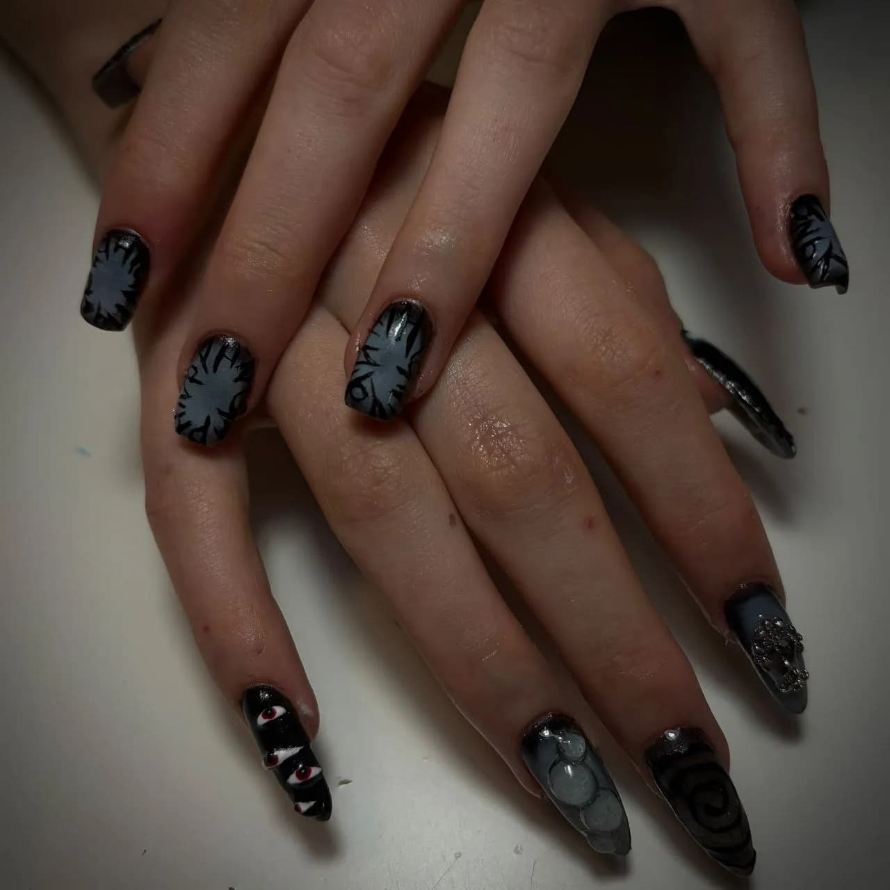 tamilush nails
