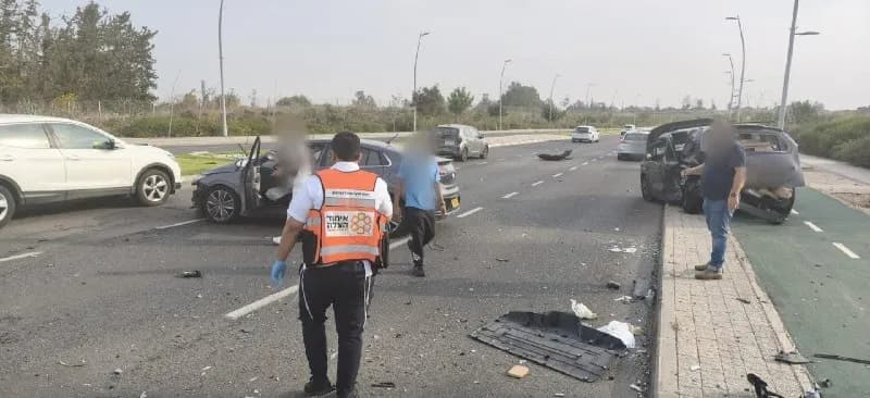 Два человека пострадали в ДТП в Ашкелоне, один из них тяжело