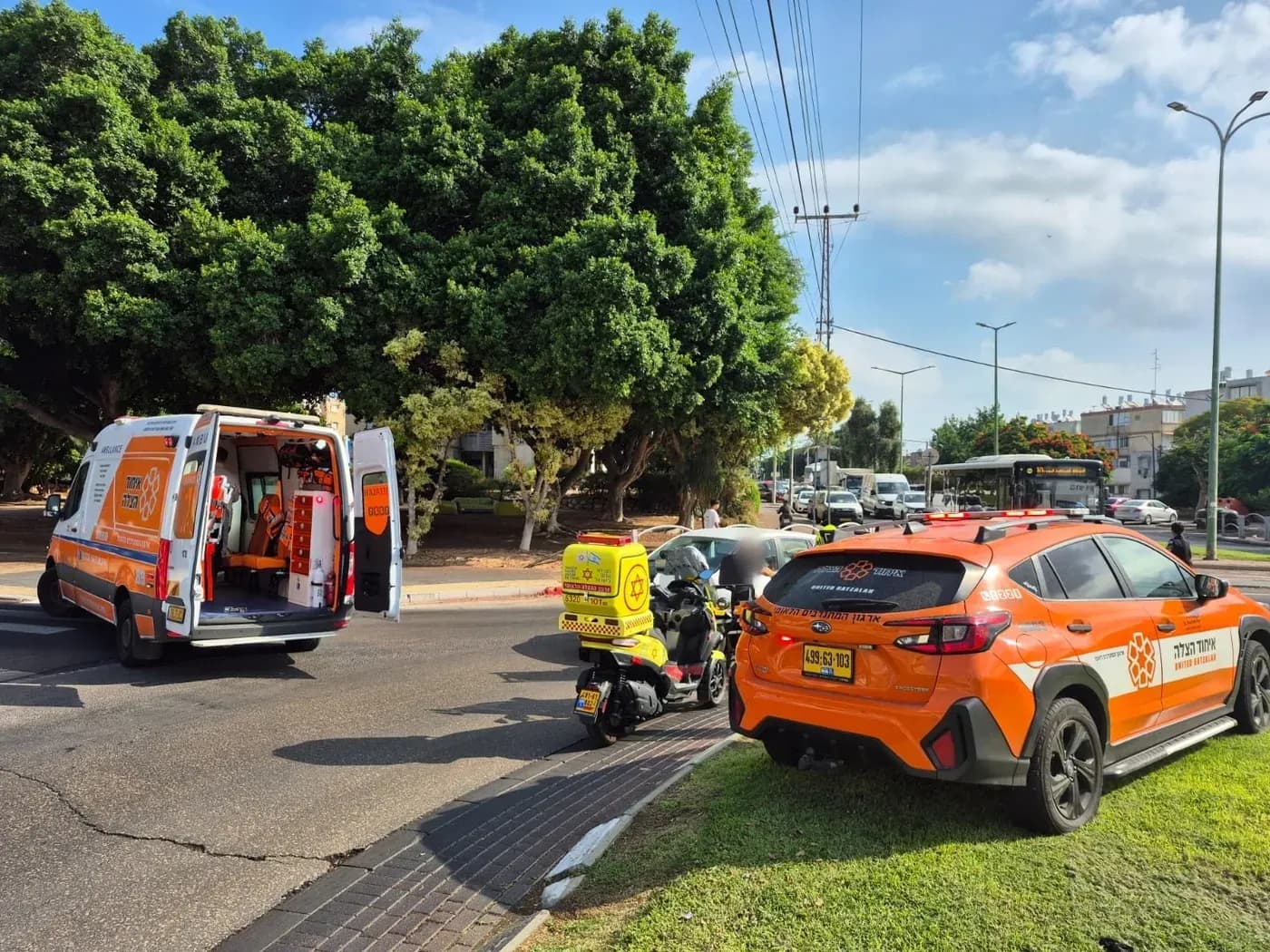 Car collides with e-bike rider on HaHistadrut Street in Ashkelon