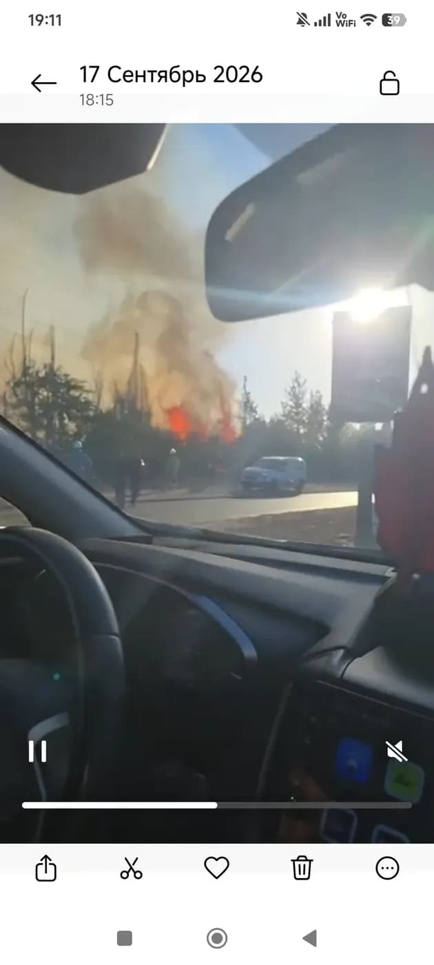 Пожар на въезде в Ашкелон: над дорогой поднялся столб густого дыма