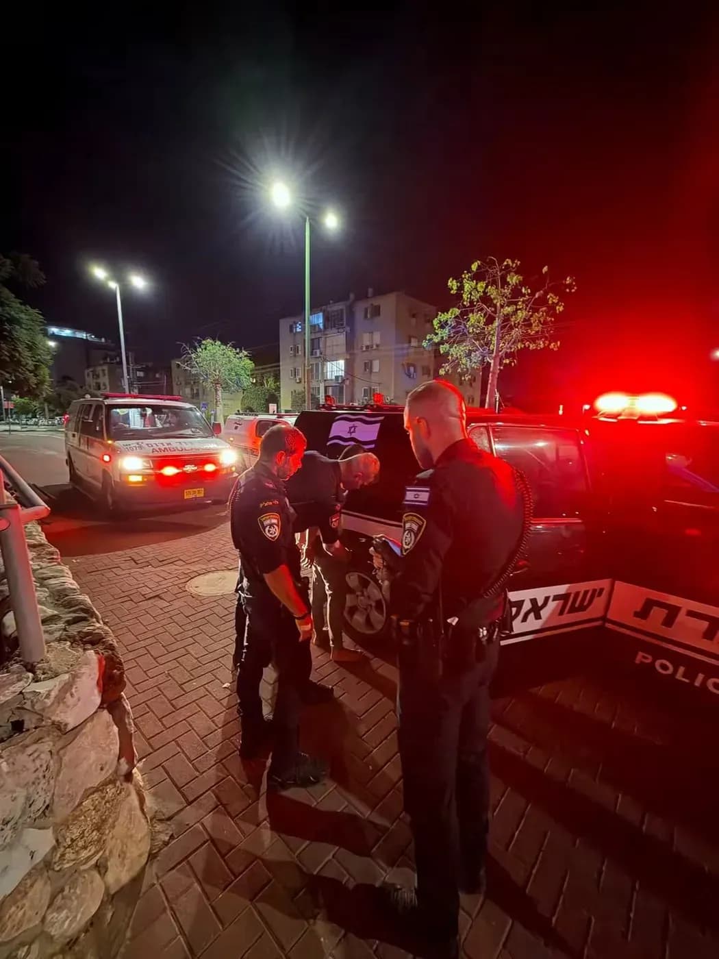 Man caught in Ashkelon after breaking into an apartment through a window